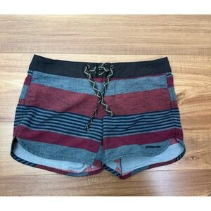Patagonia  Wavefarer 5" Striped Swim Shorts Women's Sz 2 gray/maroon